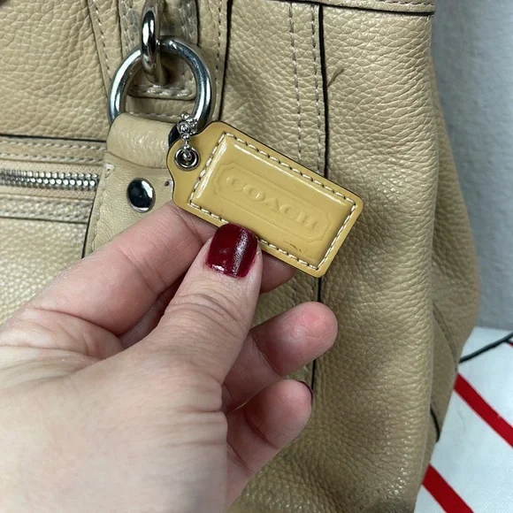 Coach Leather Beige Shoulder Purse Ruffle Trim - Picture 2 of 14